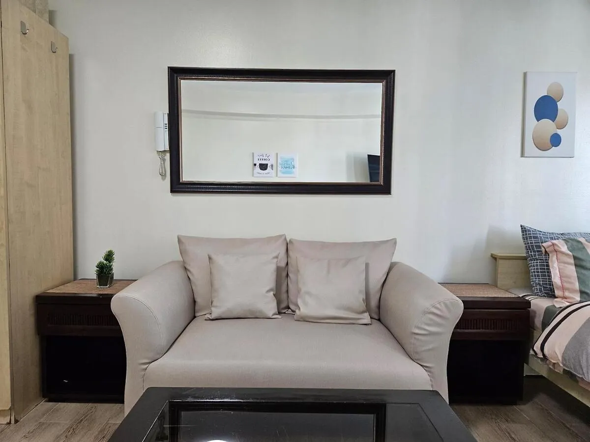 G Flat At Greenfield Manila Apartment